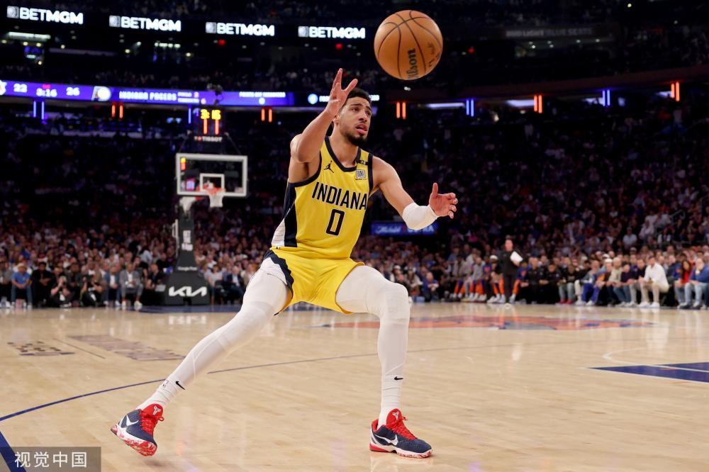 钢铁凝聚力 钢铁凝聚力