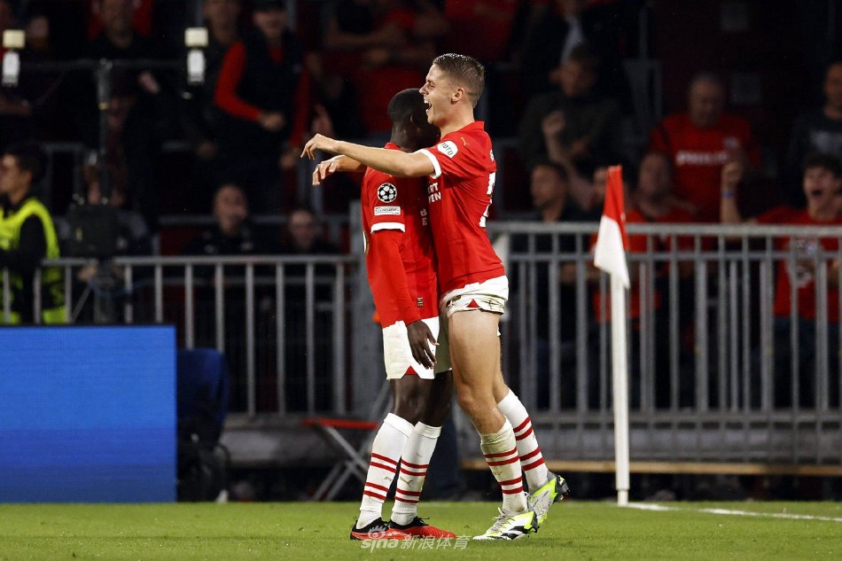 球迷有望现 球迷有望现