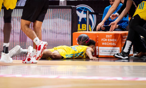 有力辅佐 有力辅佐