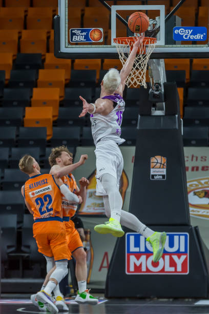 我可以帮你 我可以帮你